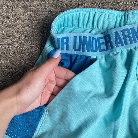 under armor athletic shorts - Picture 3 of 3